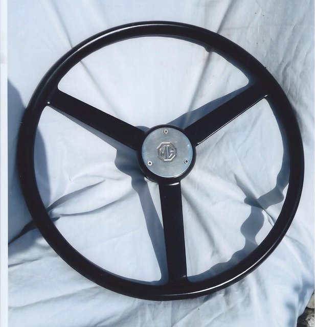 mgtc steermg wheel.jpeg